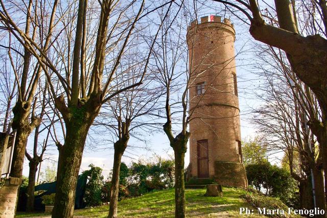 Castagnole delle Lanze | Castelli Aperti 2021: visite alla Torre del Conte Paolo Ballada di Saint Robert